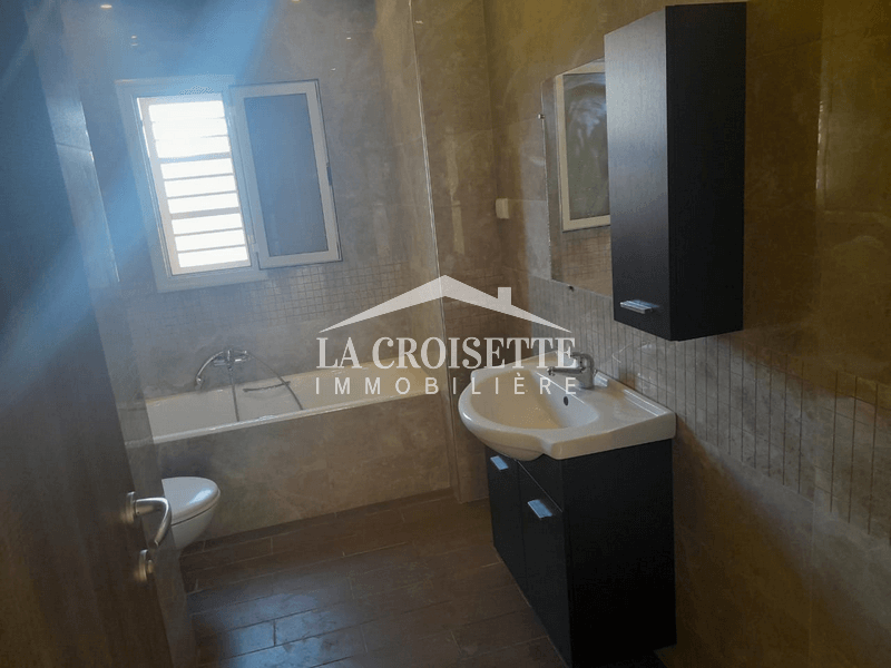 Appartement S+2 avec jardin à La Marsa